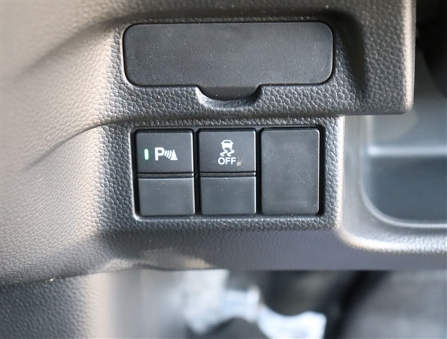 ホンダ Ｎ　ＢＯＸ カスタム ６６０ Ｌ ターボ R4年 (関東) 99