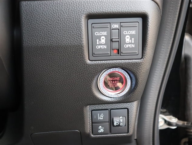 ホンダ Ｎ　ＢＯＸ カスタム ６６０ Ｌ ターボ R4年 (関東) 99