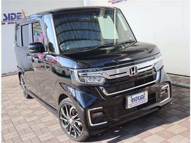 ホンダ Ｎ　ＢＯＸ カスタム ６６０ Ｌ ターボ R4年 (関東) 99