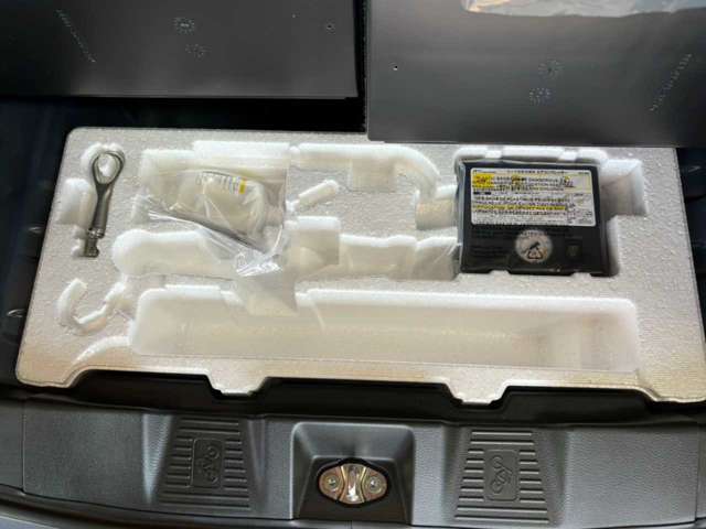 スズキ スペーシア ６６０ カスタム ハイブリッド ＧＳ ４ＷＤ R6年 (北海道) 99