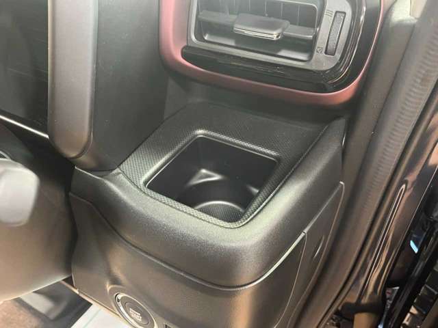 スズキ スペーシア ６６０ カスタム ハイブリッド ＧＳ ４ＷＤ R6年 (北海道) 99