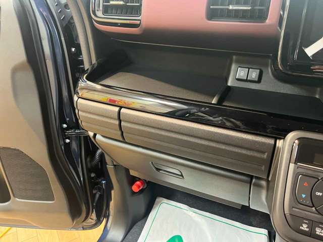 スズキ スペーシア ６６０ カスタム ハイブリッド ＧＳ ４ＷＤ R6年 (北海道) 99