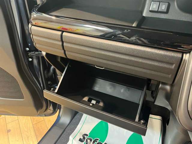 スズキ スペーシア ６６０ カスタム ハイブリッド ＧＳ ４ＷＤ R6年 (北海道) 99