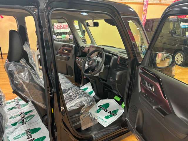 スズキ スペーシア　ギア ６６０ カスタム ハイブリッド ＸＳターボ ４ＷＤ R6年 (北海道) 99