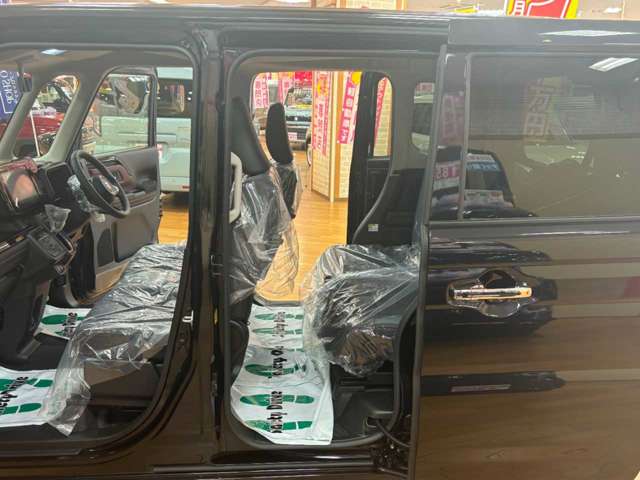 スズキ スペーシア　ギア ６６０ カスタム ハイブリッド ＸＳターボ ４ＷＤ R6年 (北海道) 99