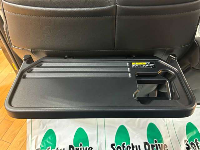 スズキ スペーシア　ギア ６６０ カスタム ハイブリッド ＸＳターボ ４ＷＤ R6年 (北海道) 99