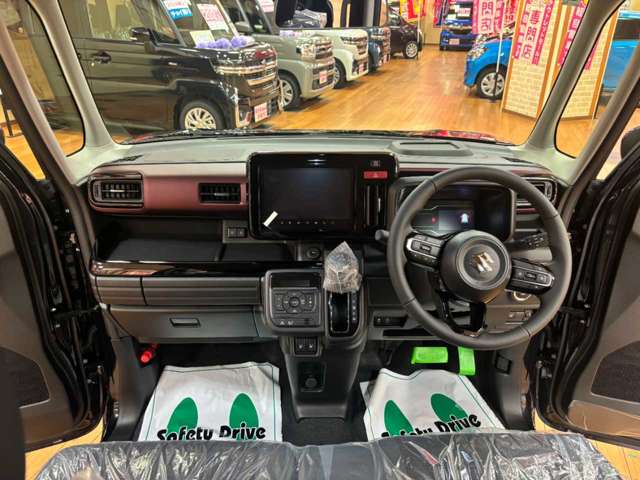 スズキ スペーシア　ギア ６６０ カスタム ハイブリッド ＸＳターボ ４ＷＤ R6年 (北海道) 99