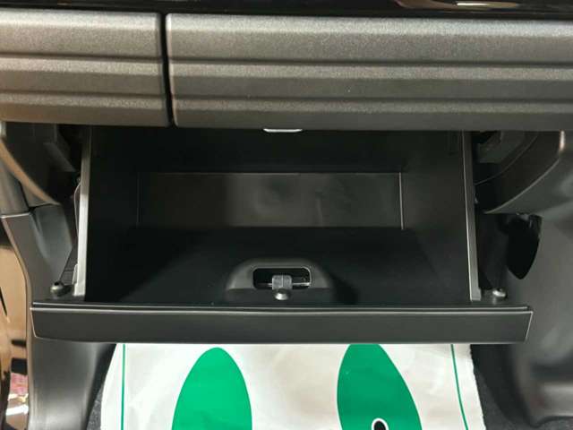 スズキ スペーシア　ギア ６６０ カスタム ハイブリッド ＸＳターボ ４ＷＤ R6年 (北海道) 99