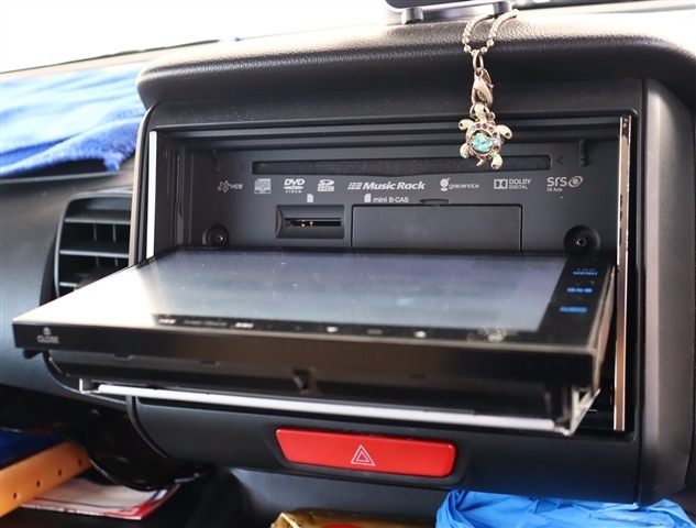 ホンダ Ｎ　ＢＯＸ ６６０ カスタムＧ H25年 (関東) 99