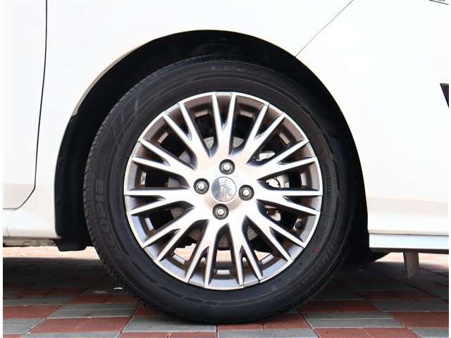 日産 ノート １．２ ＡＵＴＥＣＨ R3年 (関東) 99