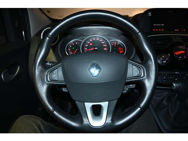 ルノー グランカングー １．５ＤＣＩ ＥＤＣ R1年 (関東) 99
