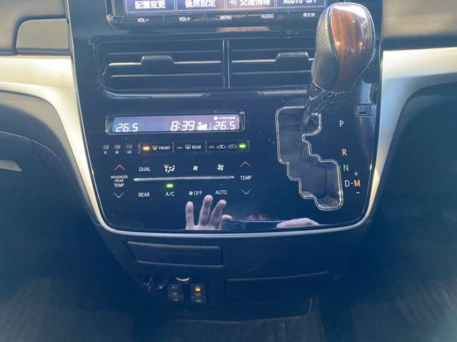 トヨタ エスティマ ２．４ アエラス プレミアムＧ H28年 (九州・沖縄) 99