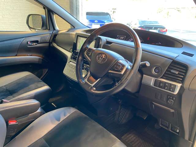 トヨタ エスティマ ２．４ アエラス プレミアムＧ H28年 (九州・沖縄) 99