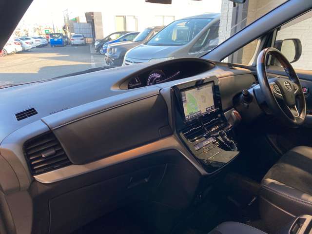 トヨタ エスティマ ２．４ アエラス プレミアムＧ H28年 (九州・沖縄) 99