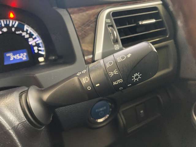 トヨタ カムリ　ハイブリッド ２．５ Ｇパッケージ プレミアム ブラック H25年 (東北) 99