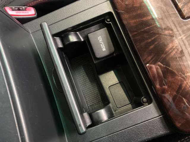 トヨタ カムリ　ハイブリッド ２．５ Ｇパッケージ プレミアム ブラック H25年 (東北) 99