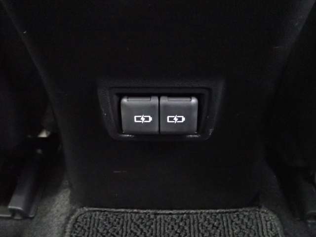 レクサス ＵＸ２５０ｈ Ｆスポーツ R3年 (関東) 99