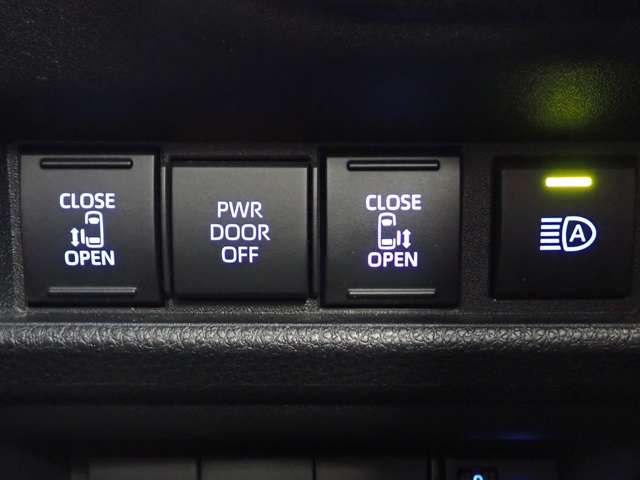 トヨタ シエンタ　ハイブリッド ハイブリッド １．５ Ｇ R5年 (関東) 99