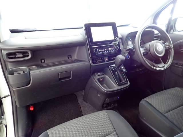 トヨタ シエンタ　ハイブリッド ハイブリッド １．５ Ｇ R5年 (関東) 99