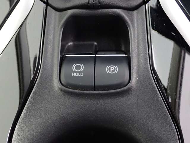 トヨタ カローラ　ツーリング　ハイブリッド １．８ ハイブリッド Ｇ R4年 (関東) 99