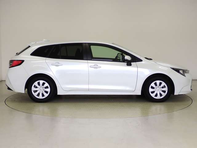 トヨタ カローラ　ツーリング　ハイブリッド １．８ ハイブリッド Ｇ R4年 (関東) 99