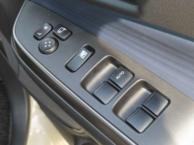 スズキ ソリオ １．２ ハイブリッド ＳＺ R5年 (関東) 99