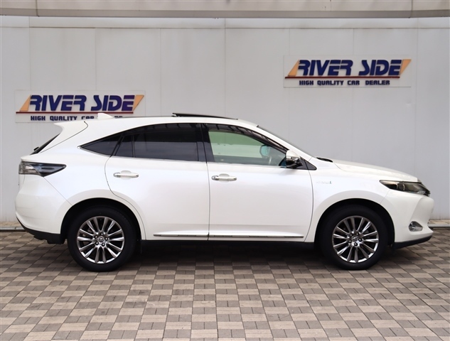 トヨタ ハリアー　ハイブリッド ２．５ ハイブリッド Ｅ－ＦＯＵＲ プレミアム ４ＷＤ H26年 (関東) 99