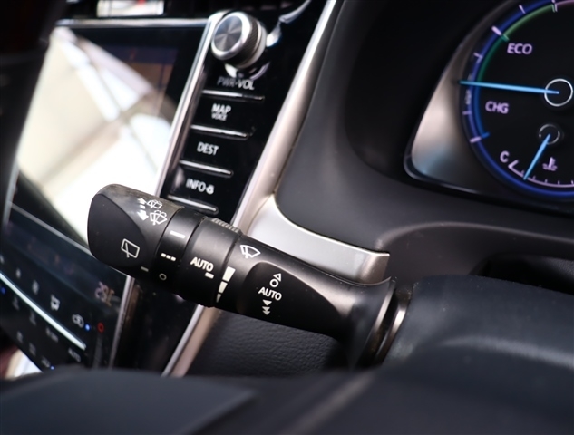 トヨタ ハリアー　ハイブリッド ２．５ ハイブリッド Ｅ－ＦＯＵＲ プレミアム ４ＷＤ H26年 (関東) 99