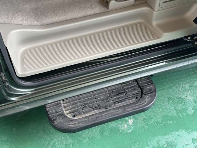 スズキ エブリイワゴン ６６０ ＰＺターボスペシャル ハイルーフ R4年 (東海) 99