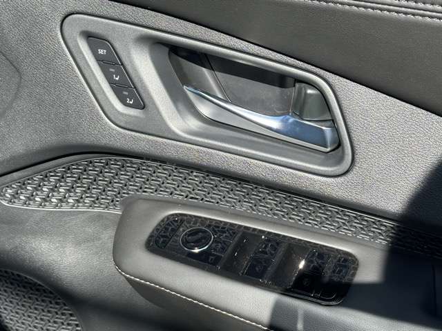 日産 アリア Ｂ６ Ｅ－４ＯＲＣＥ ４ＷＤ R6年 (東海) 99