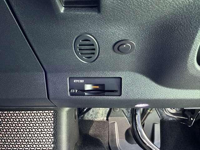 日産 アリア Ｂ６ Ｅ－４ＯＲＣＥ ４ＷＤ R6年 (東海) 99