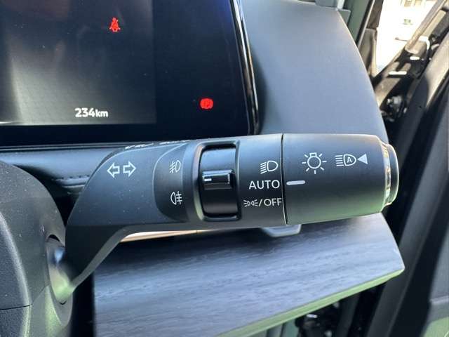 日産 アリア Ｂ６ Ｅ－４ＯＲＣＥ ４ＷＤ R6年 (東海) 99