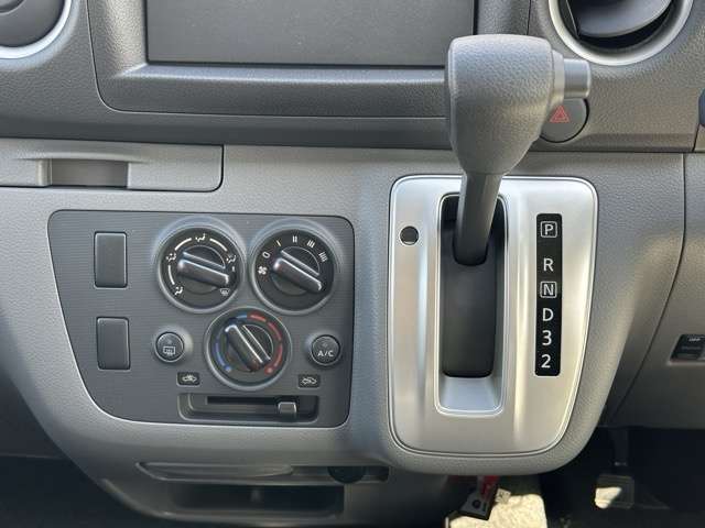 日産 ＮＶ３５０キャラバン ２．０ ＤＸ ロングボディ R3年 (東海) 99