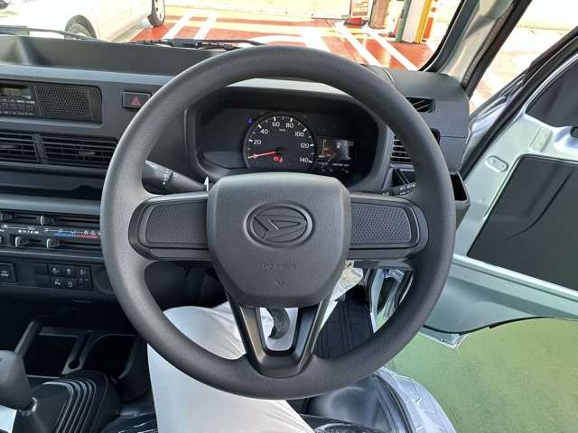 ダイハツ ハイゼットトラック ６６０ ジャンボ スタンダード ３方開 R6年 (東海) 99