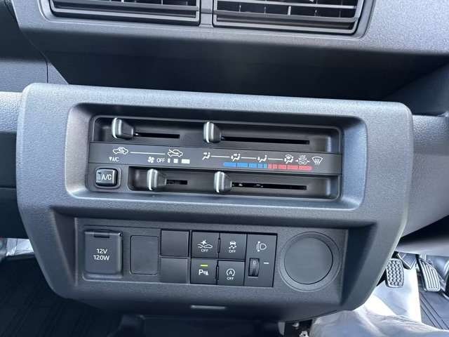 ダイハツ ハイゼットトラック ６６０ ジャンボ スタンダード ３方開 R6年 (東海) 99