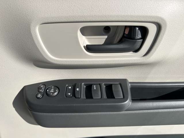 ホンダ Ｎ　ＢＯＸ ６６０ ファッションスタイル R5年 (東海) 99