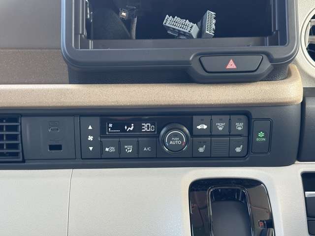 ホンダ Ｎ　ＢＯＸ ６６０ ファッションスタイル R5年 (東海) 99