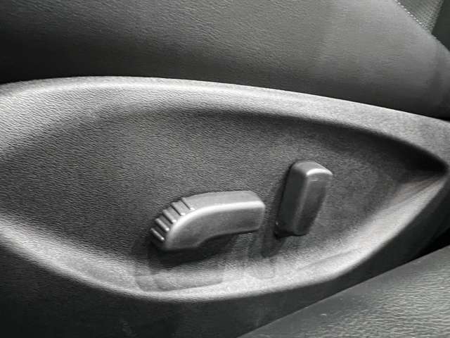 日産 スカイライン ２．０ ２００ＧＴ－Ｔ タイプＰ H27年 (関東) 99