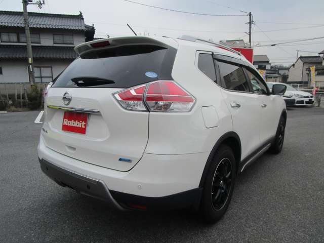 日産 エクストレイル ２．０ ２０ＸＴ ブラック エクストリーマーＸ エマージェンシーブレーキパッケージ ３列車 ４ＷＤ H28年 (中国) 99
