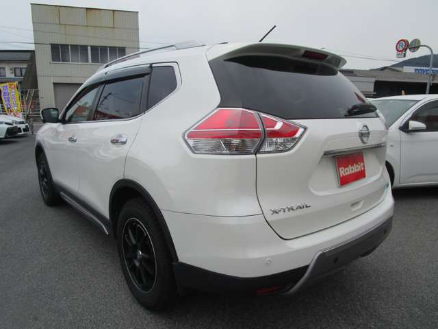 日産 エクストレイル ２．０ ２０ＸＴ ブラック エクストリーマーＸ エマージェンシーブレーキパッケージ ３列車 ４ＷＤ H28年 (中国) 99