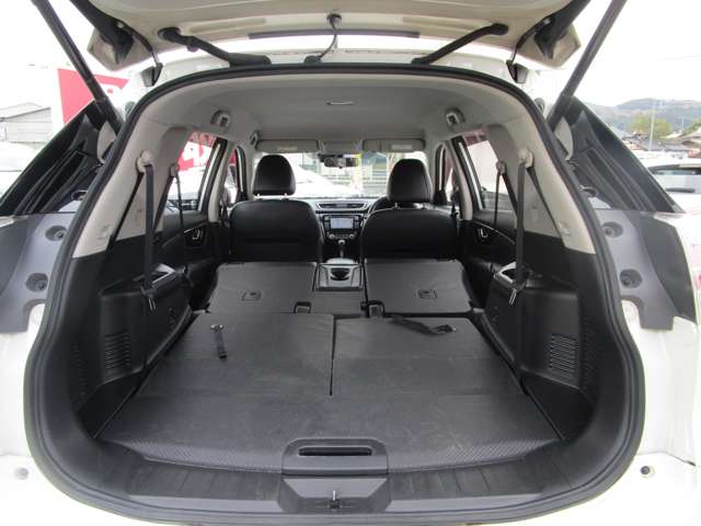 日産 エクストレイル ２．０ ２０ＸＴ ブラック エクストリーマーＸ エマージェンシーブレーキパッケージ ３列車 ４ＷＤ H28年 (中国) 99