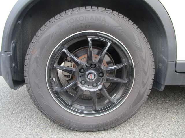 日産 エクストレイル ２．０ ２０ＸＴ ブラック エクストリーマーＸ エマージェンシーブレーキパッケージ ３列車 ４ＷＤ H28年 (中国) 99