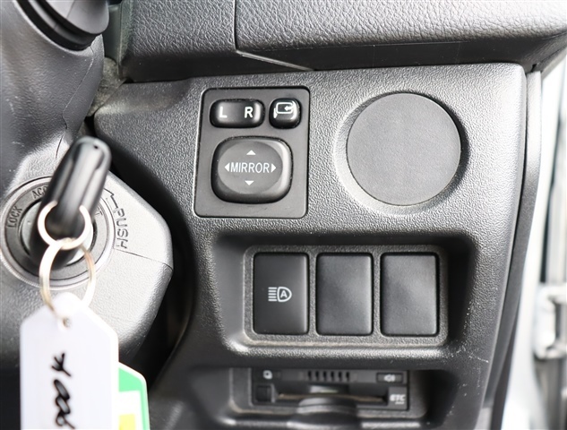 トヨタ ハイエースバン ２．０ ＤＸ ロング ＧＬパッケージ R3年 (関東) 99