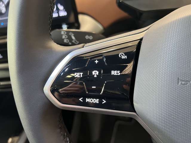 フォルクスワーゲン ＩＤ．４ プロ R6年 (関東) 99