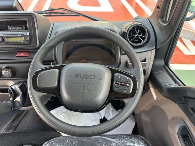 三菱フソウ キャンター ３．０ 全低床 ディーゼルターボ R6年 (東海) 99