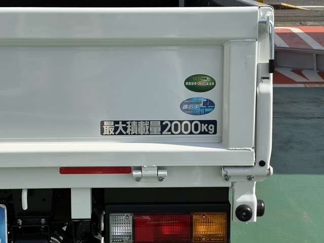 三菱フソウ キャンター ３．０ 全低床 ディーゼルターボ R6年 (東海) 99