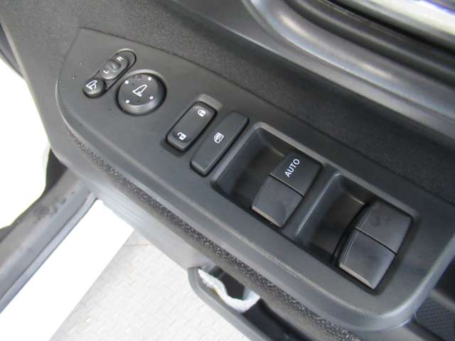 ホンダ Ｎ　ＢＯＸ カスタム ６６０ R6年 (東北) 99