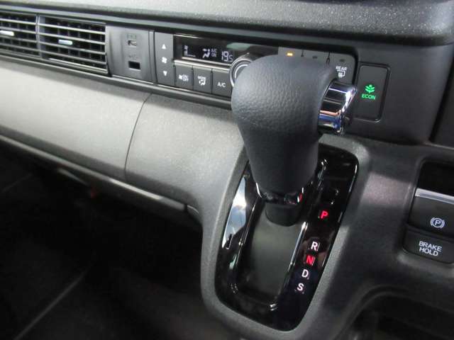 ホンダ Ｎ　ＢＯＸ カスタム ６６０ R6年 (東北) 99