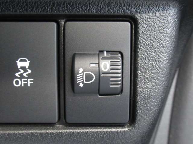 ホンダ Ｎ　ＢＯＸ カスタム ６６０ R6年 (東北) 99