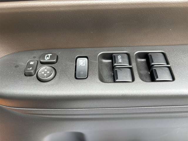 スズキ スペーシア ６６０ ハイブリッド Ｇ R6年 (近畿) 99